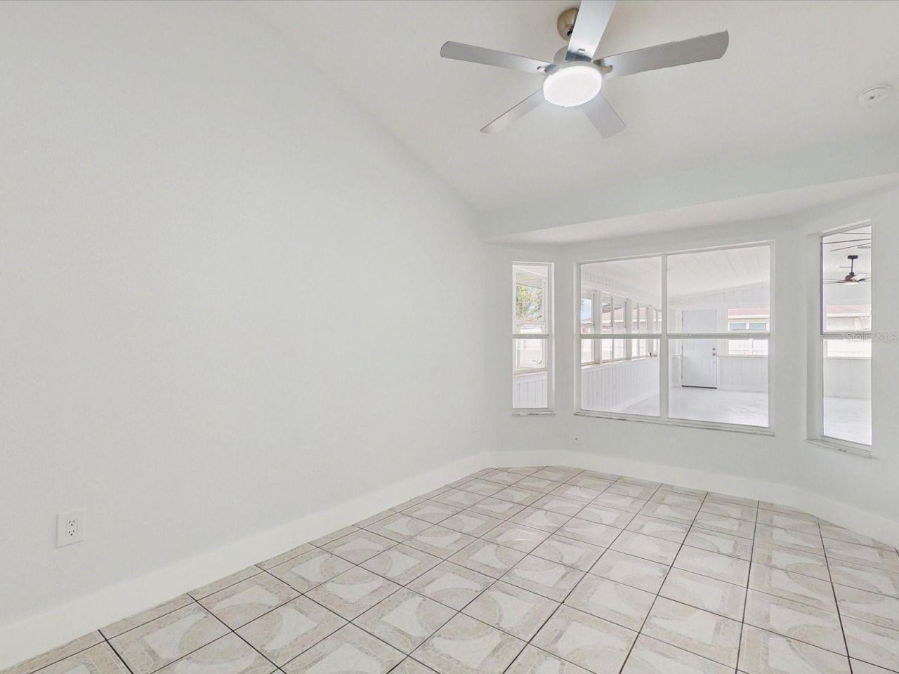 2401 Bel Air Circle, Kissimmee, FL 34743 Photo