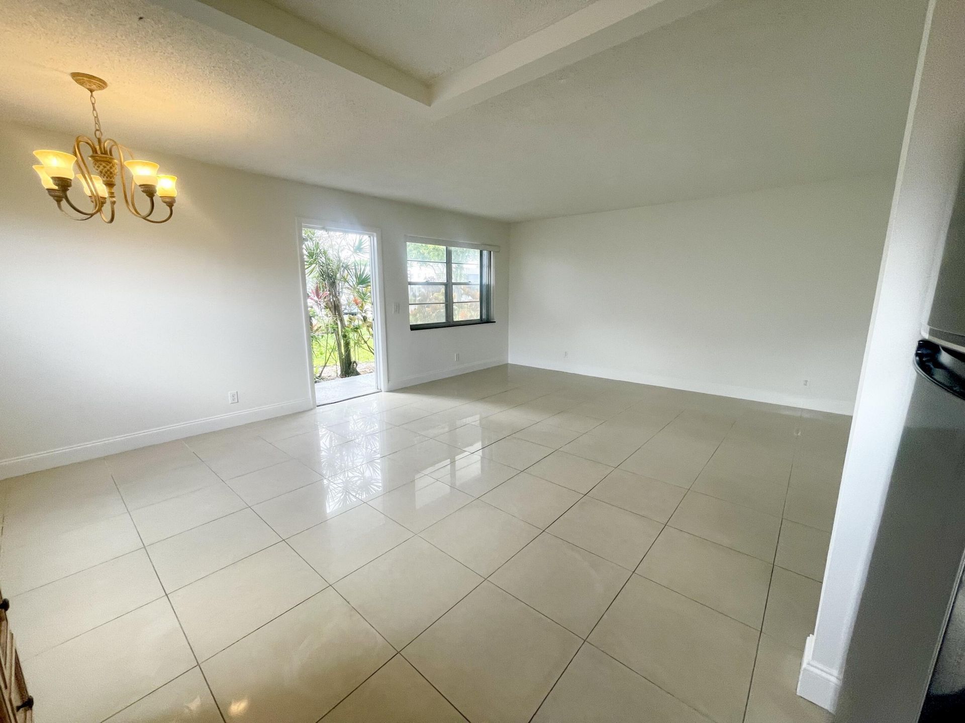 130 Sheffield F, West Palm Beach, FL 33417 Photo