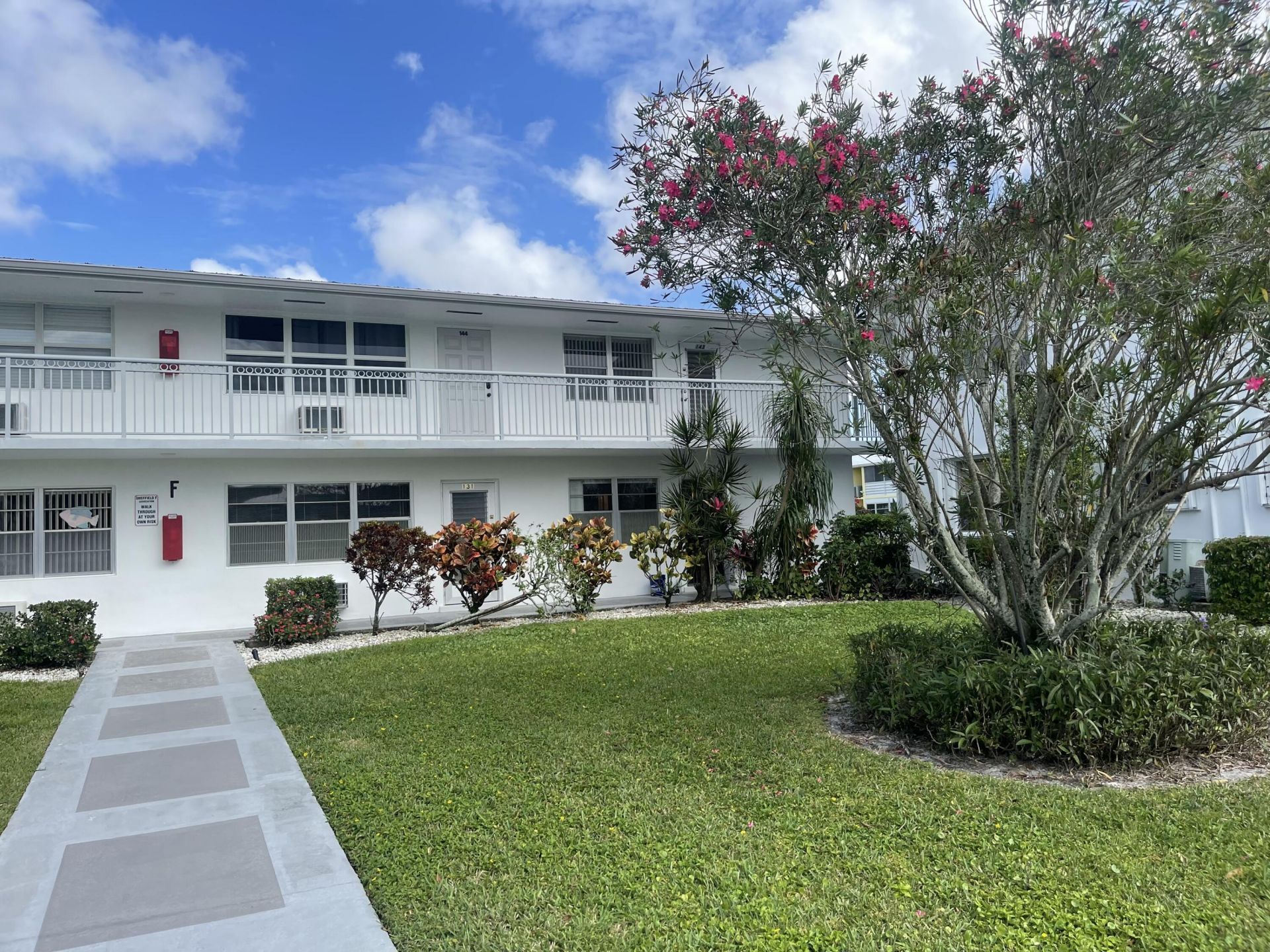 130 Sheffield F, West Palm Beach, FL 33417 Photo