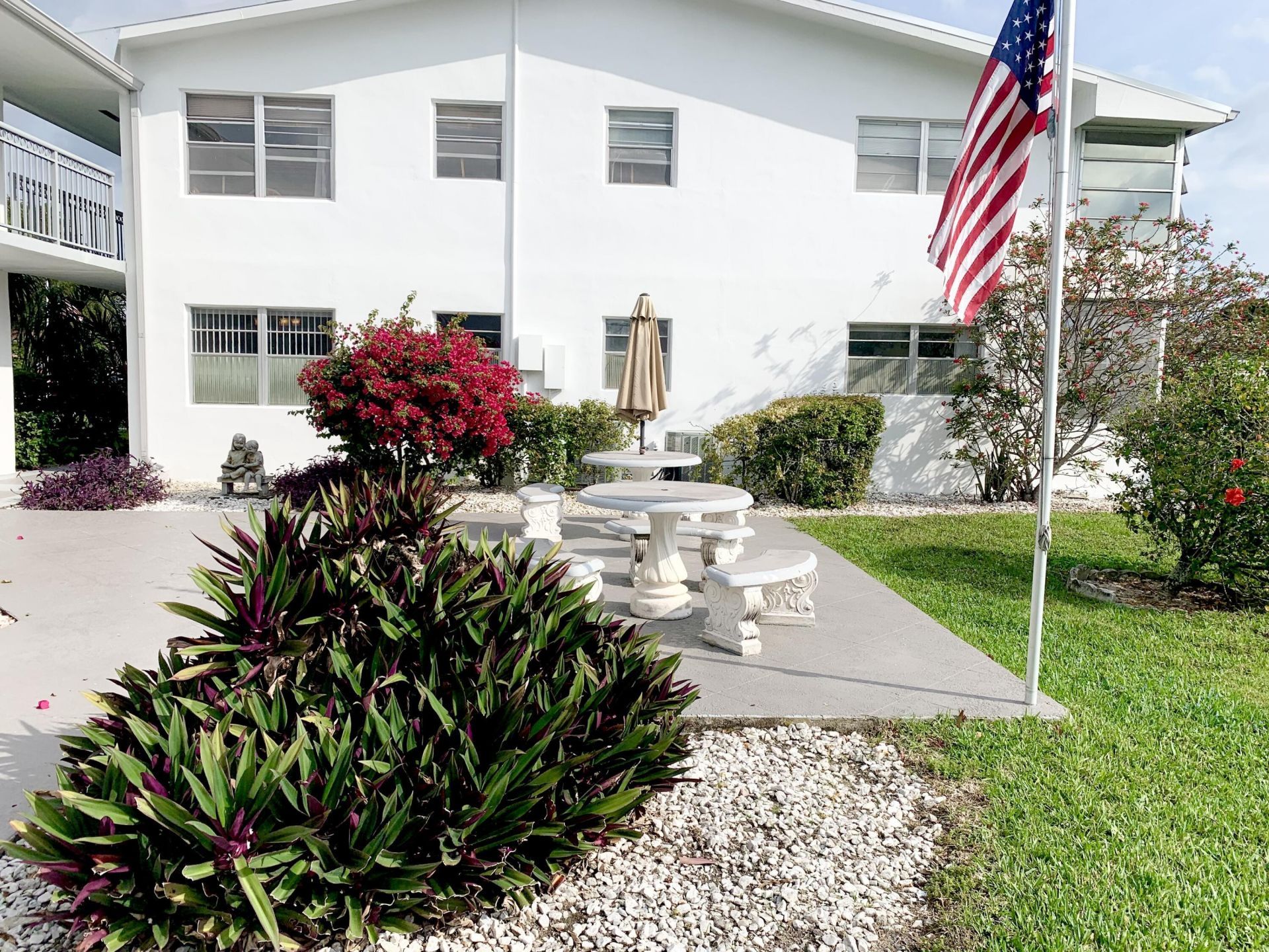 130 Sheffield F, West Palm Beach, FL 33417 Photo