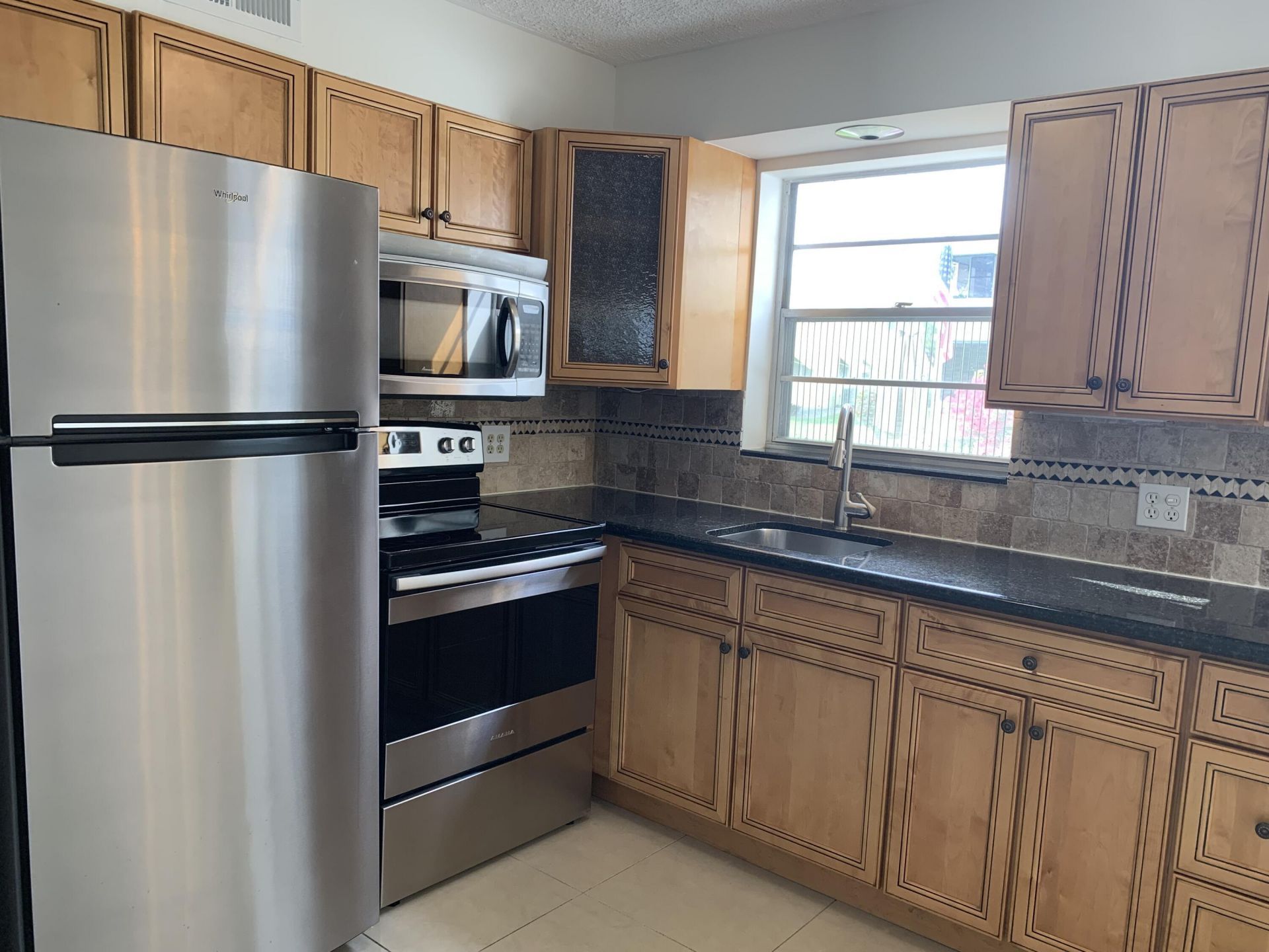 130 Sheffield F, West Palm Beach, FL 33417 Photo