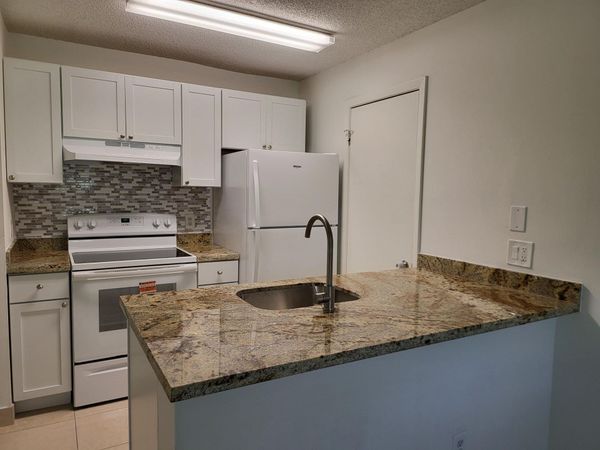 4581 W Mcnab Road, Unit 33, Pompano Beach, FL 33069