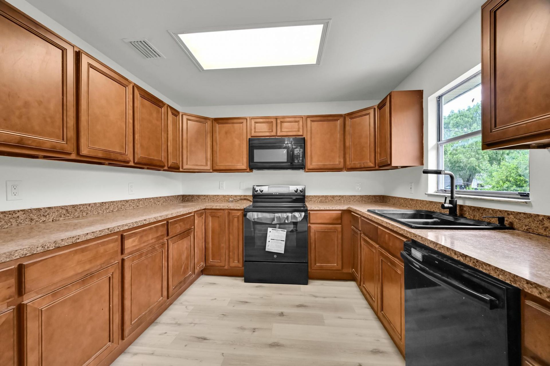 833 NW 34th Street, Okeechobee, FL 34972 Photo
