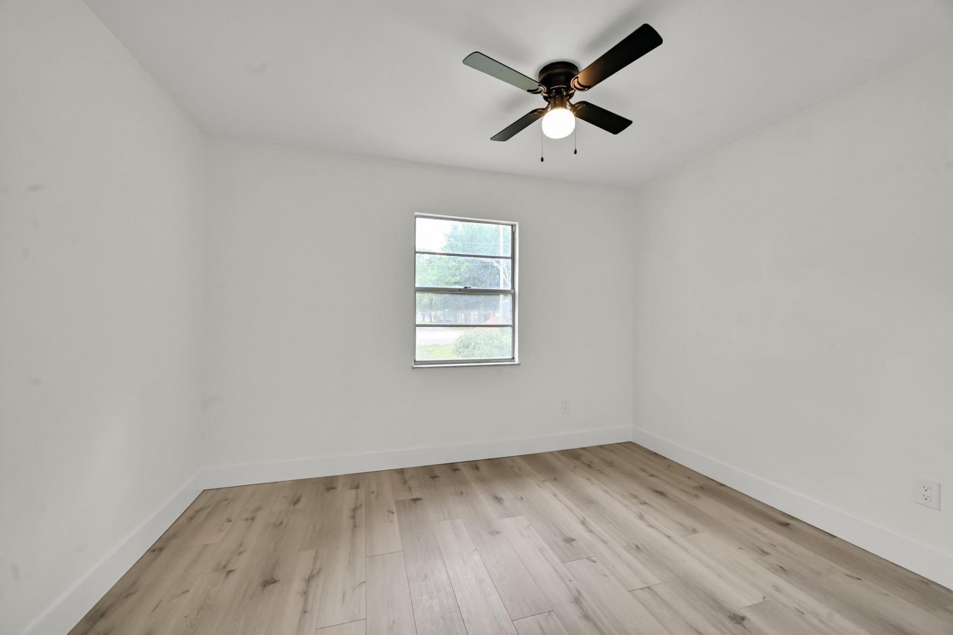 833 NW 34th Street, Okeechobee, FL 34972 Photo