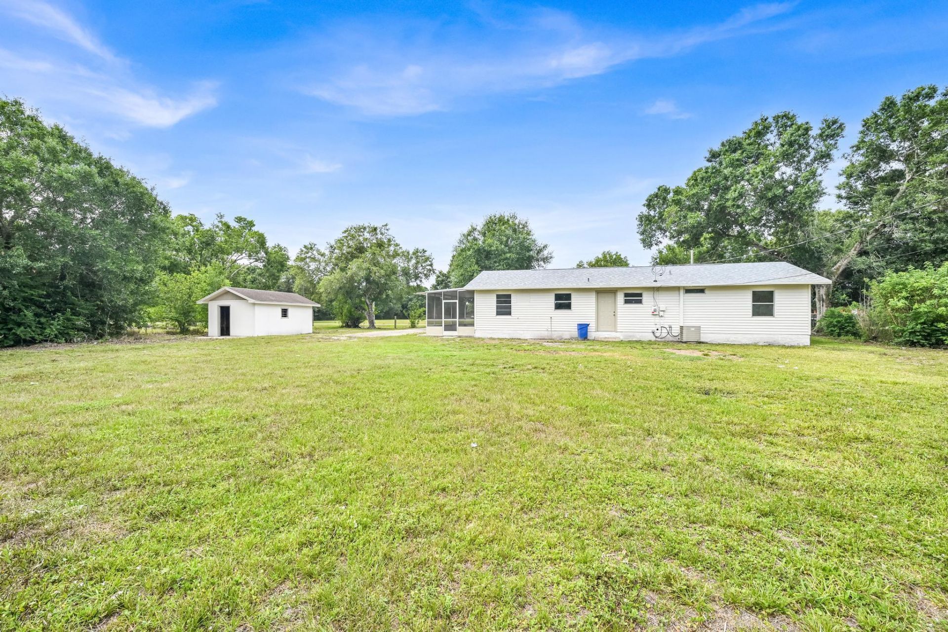833 NW 34th Street, Okeechobee, FL 34972 Photo