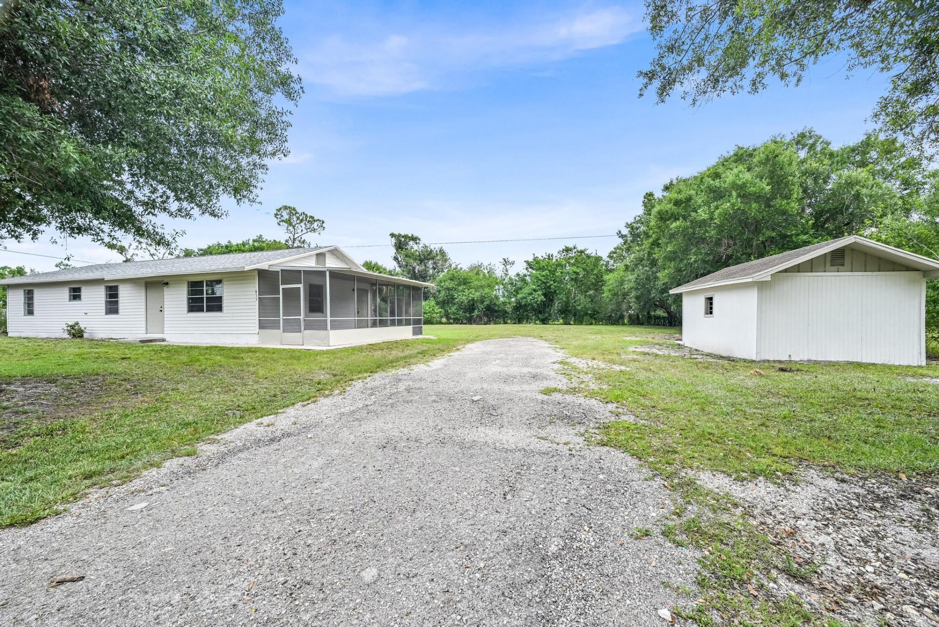 833 NW 34th Street, Okeechobee, FL 34972 Photo