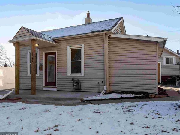 1040 Rose Avenue E, Saint Paul, MN 55106