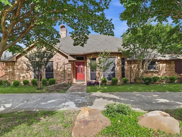 3719 Kelly Boulevard, Carrollton, TX 75007