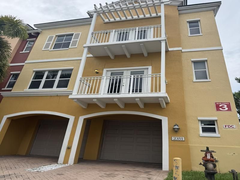2351 Vintage Drive, Unit 2351, Lighthouse Point, FL 33064 Photo