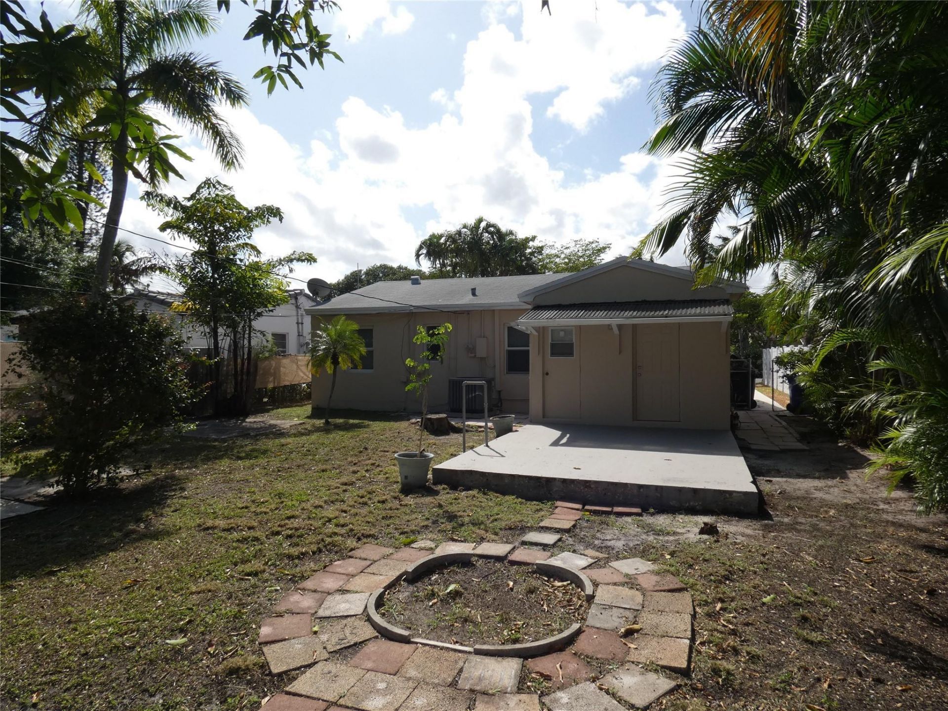 1528 NW 1st Avenue, Fort Lauderdale, FL 33311 Photo