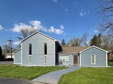 3700 Green Lake Road W , West Bloomfield Twp, MI 48324