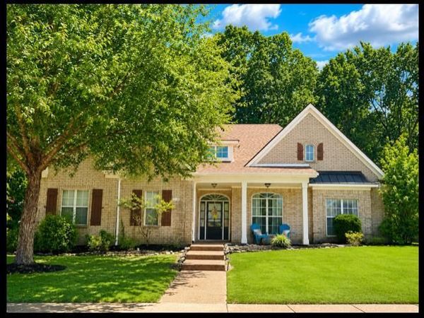 119 Lindsey Dr., Hernando, MS 38632