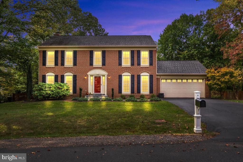 11556 Southington Lane , Herndon, VA 20170 Main Photo