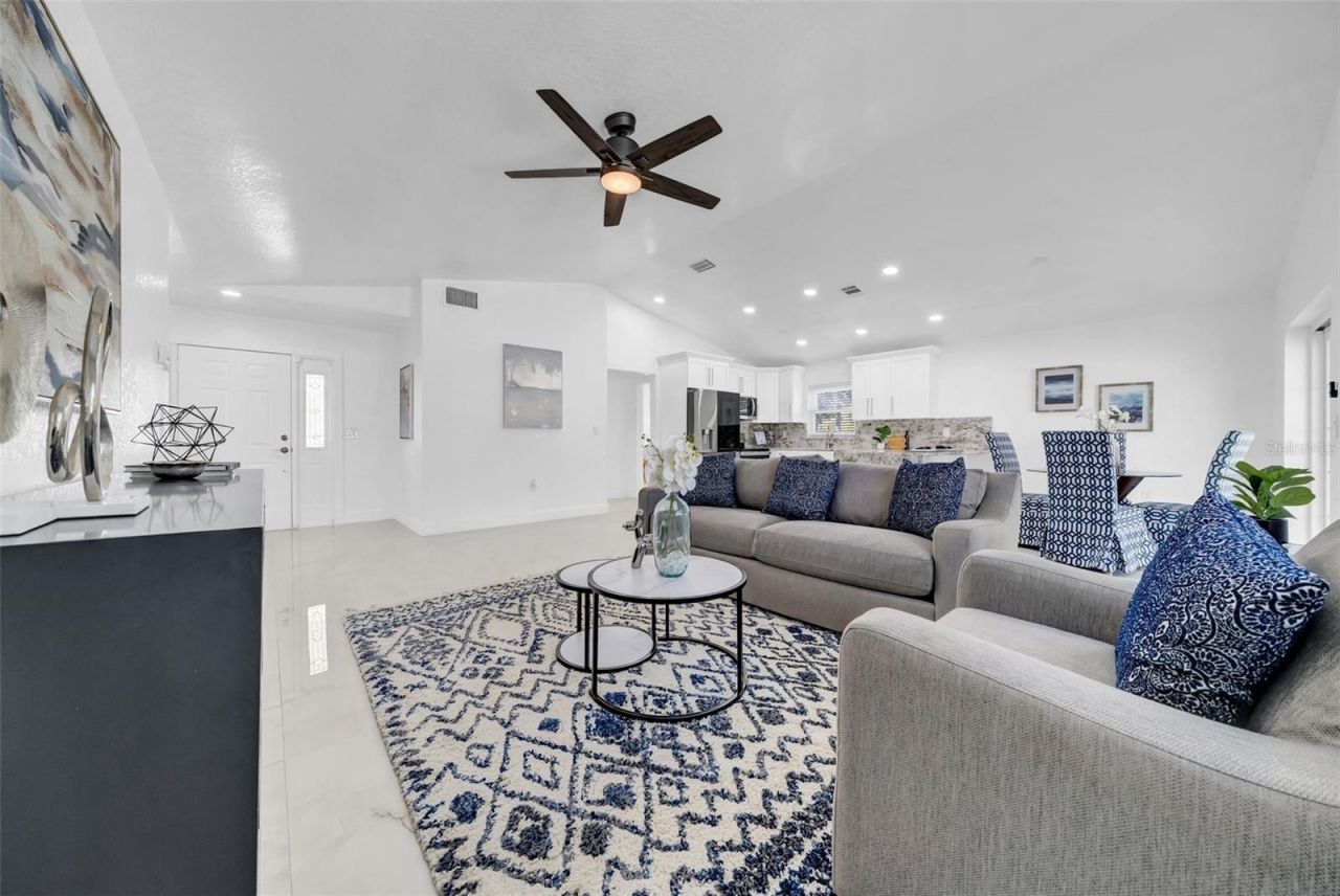 2020 58th Avenue S, Saint Petersburg, FL 33712 Photo