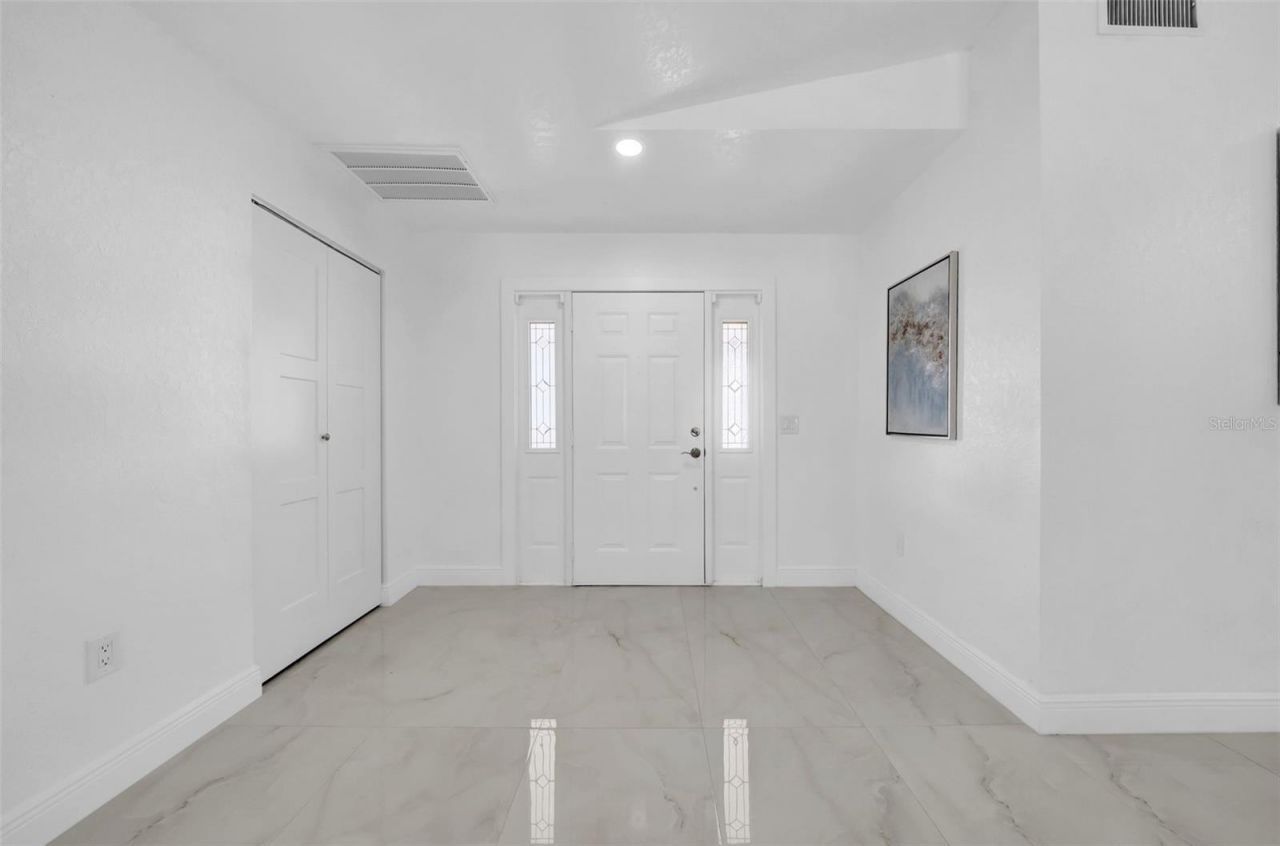 2020 58th Avenue S, Saint Petersburg, FL 33712 Photo