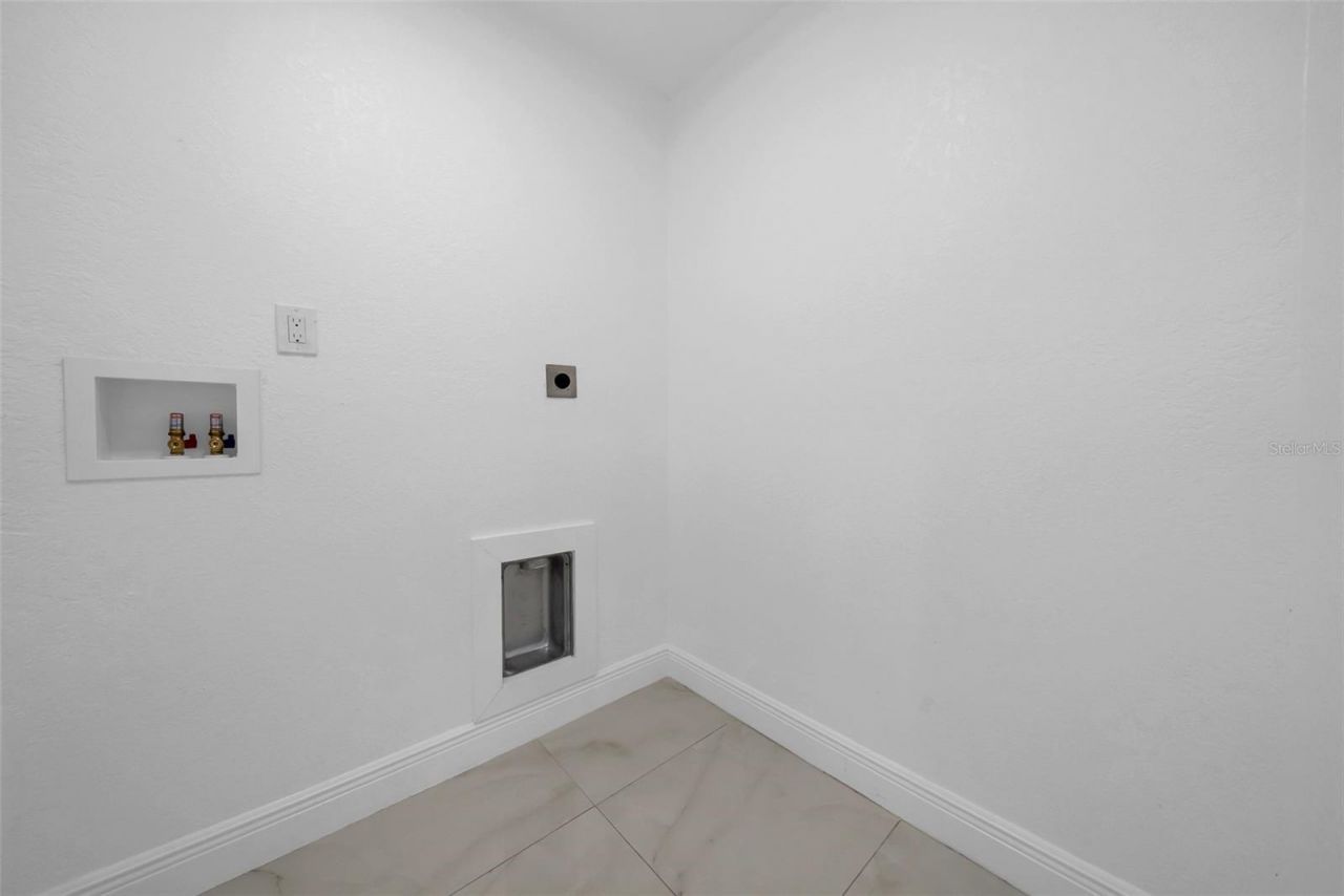 2020 58th Avenue S, Saint Petersburg, FL 33712 Photo