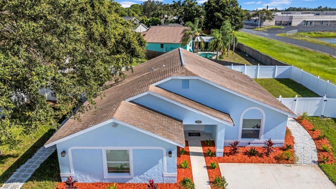 2020 58th Avenue S, Saint Petersburg, FL 33712 Photo