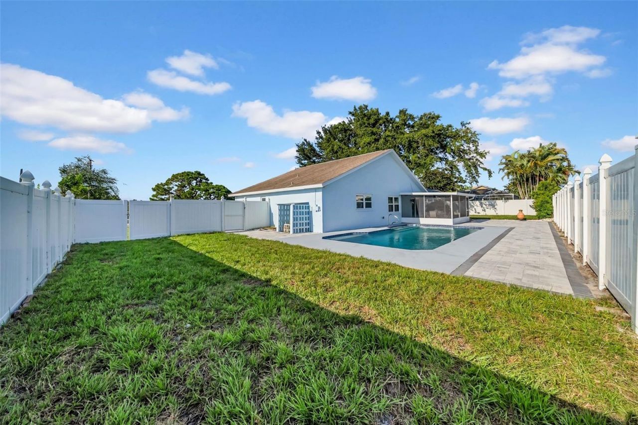 2020 58th Avenue S, Saint Petersburg, FL 33712 Photo