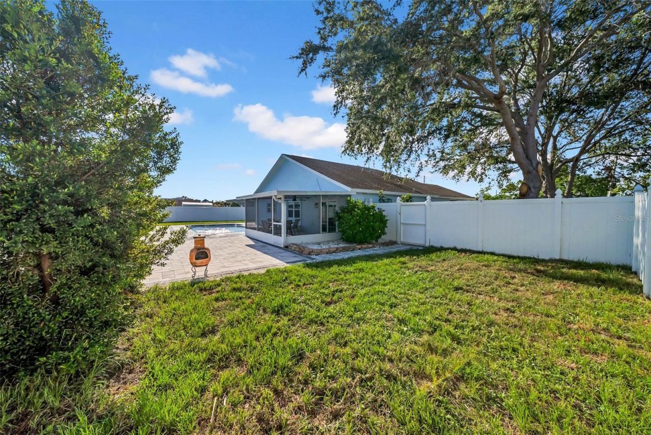 2020 58th Avenue S, Saint Petersburg, FL 33712 Photo