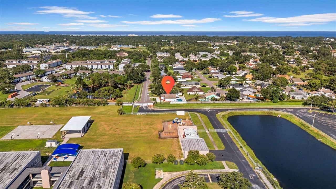 2020 58th Avenue S, Saint Petersburg, FL 33712 Photo