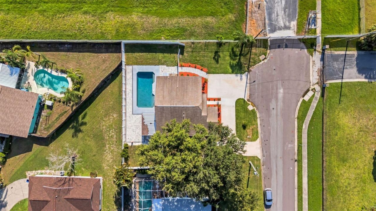 2020 58th Avenue S, Saint Petersburg, FL 33712 Photo