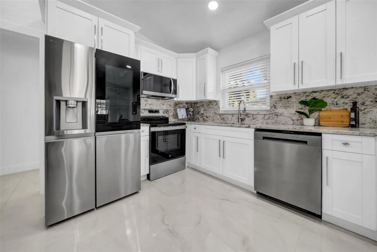 2020 58th Avenue S, Saint Petersburg, FL 33712 Photo