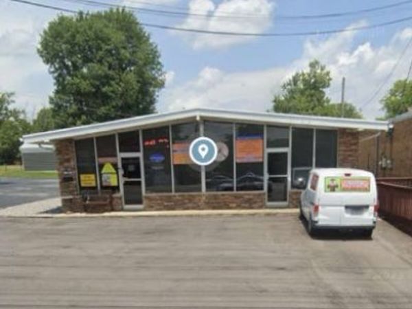 310 W Broad St , Smithville, TN 37166