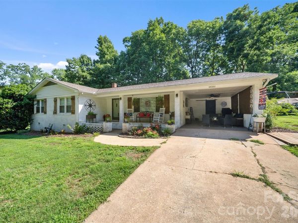 44080 Woodhurst Road, Unit 26, New London, NC 28127