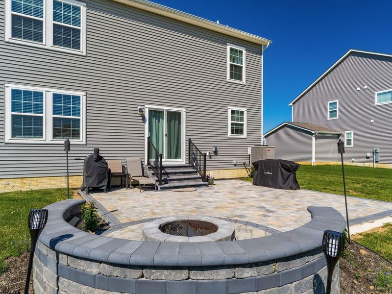 587 Courtright Drive E, Pickerington, OH 43147 Photo 9