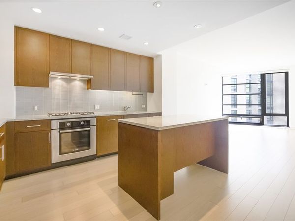 580 Washington St, Unit 12E, Boston, MA 02111