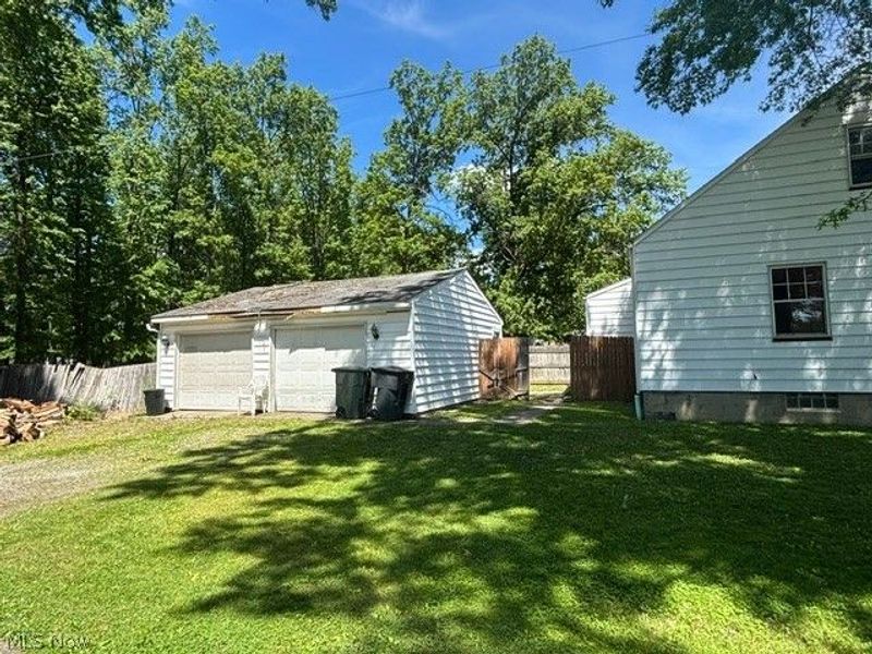2378 Linda Drive NW, Warren, OH 44485 Photo 3