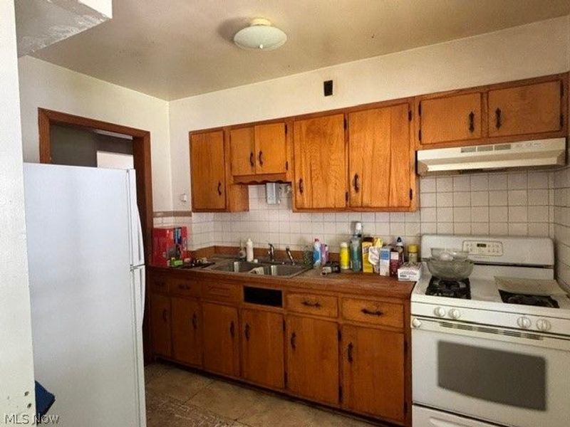 2378 Linda Drive NW, Warren, OH 44485 Photo 6