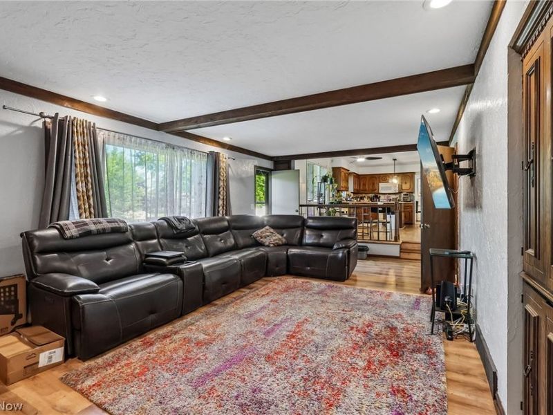 691 Davidson Drive, Highland Heights, OH 44143 Photo 20