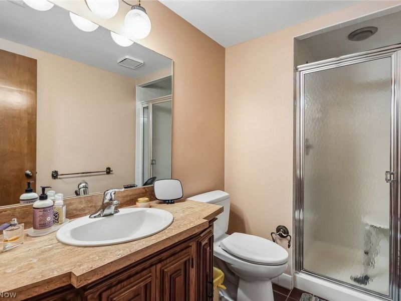 691 Davidson Drive, Highland Heights, OH 44143 Photo 22