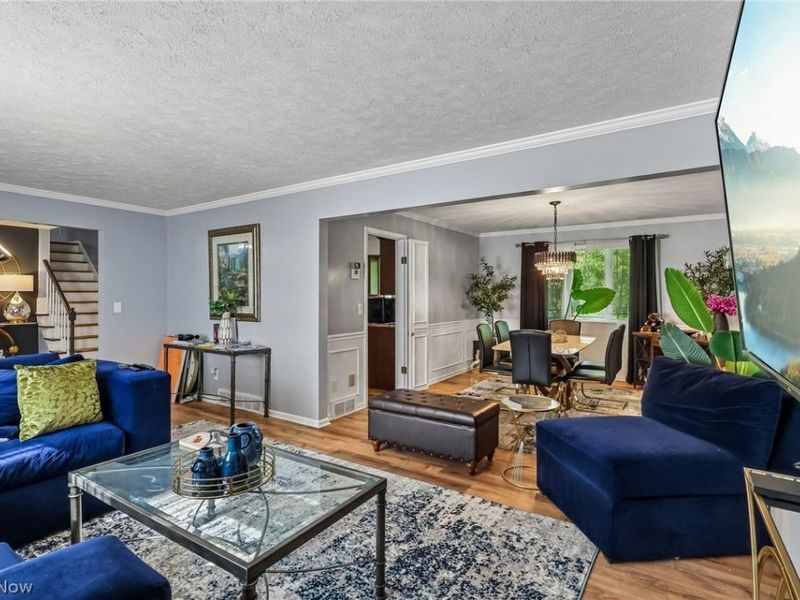 691 Davidson Drive, Highland Heights, OH 44143 Photo 8