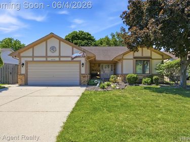 46519 Donahue Avenue, Macomb Twp, MI 48044