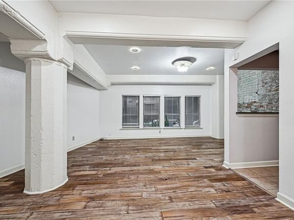 333 JULIA Street , Unit 220, New Orleans, LA 70130