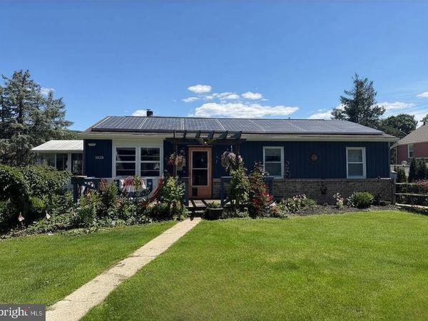 1305 CARSONIA AVENUE , READING, PA 19606