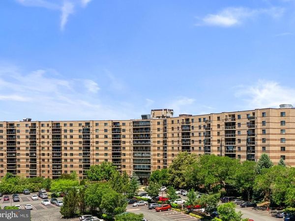 8340 GREENSBORO DRIVE, Unit 625, MCLEAN, VA 22102