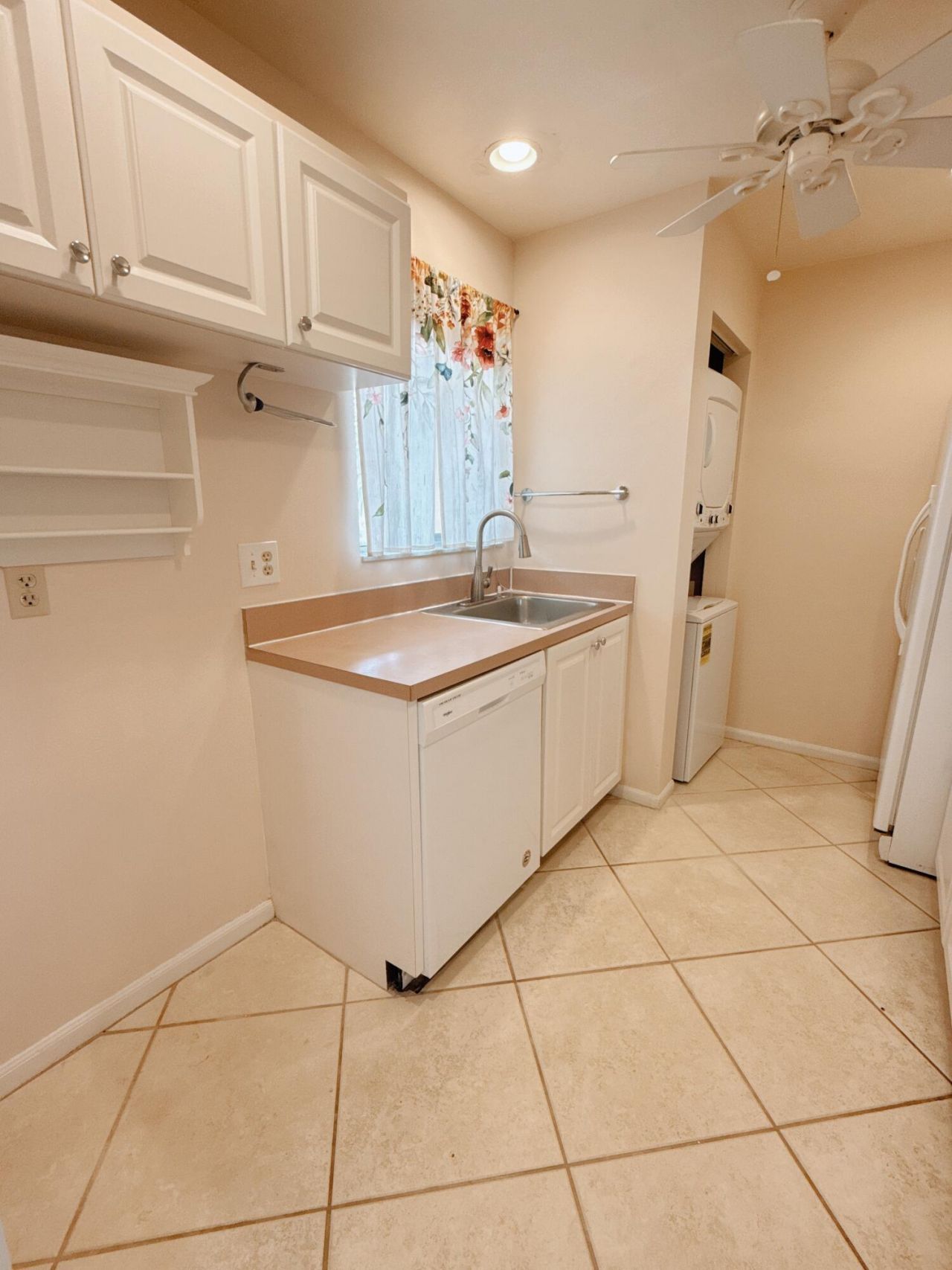 872 SW 9th Street Circle, Unit 201, Boca Raton, FL 33486 Photo