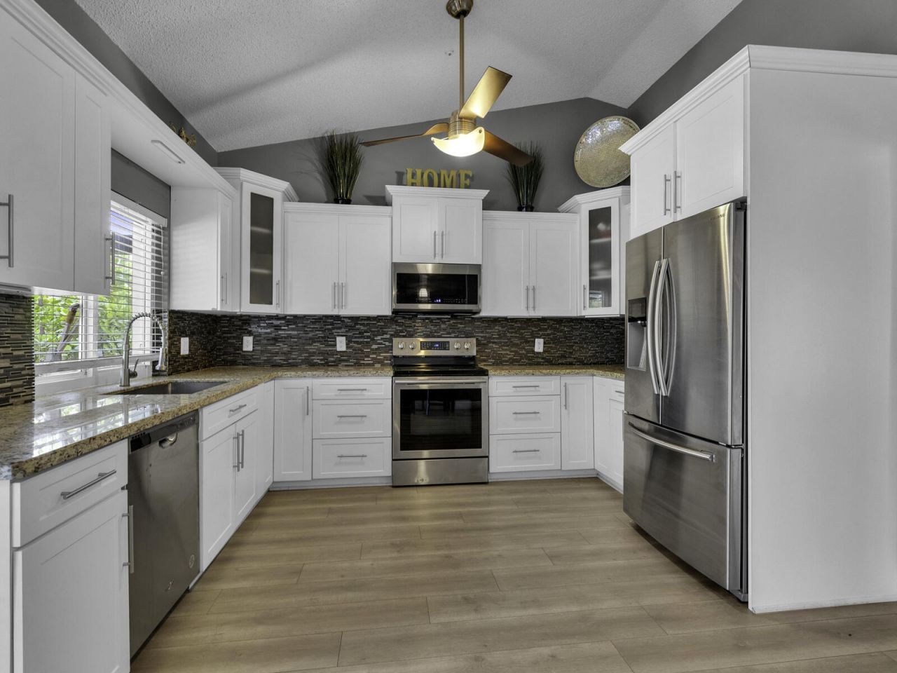 6440 Olde Moat Way, Davie, FL 33331 Photo
