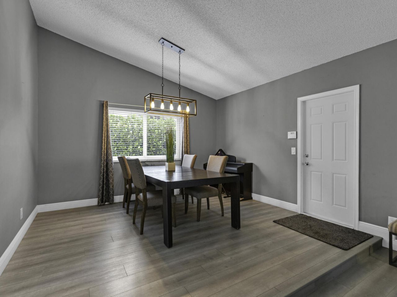 6440 Olde Moat Way, Davie, FL 33331 Photo