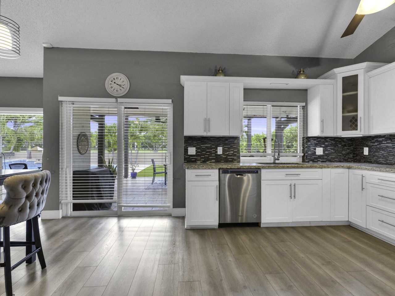 6440 Olde Moat Way, Davie, FL 33331 Photo
