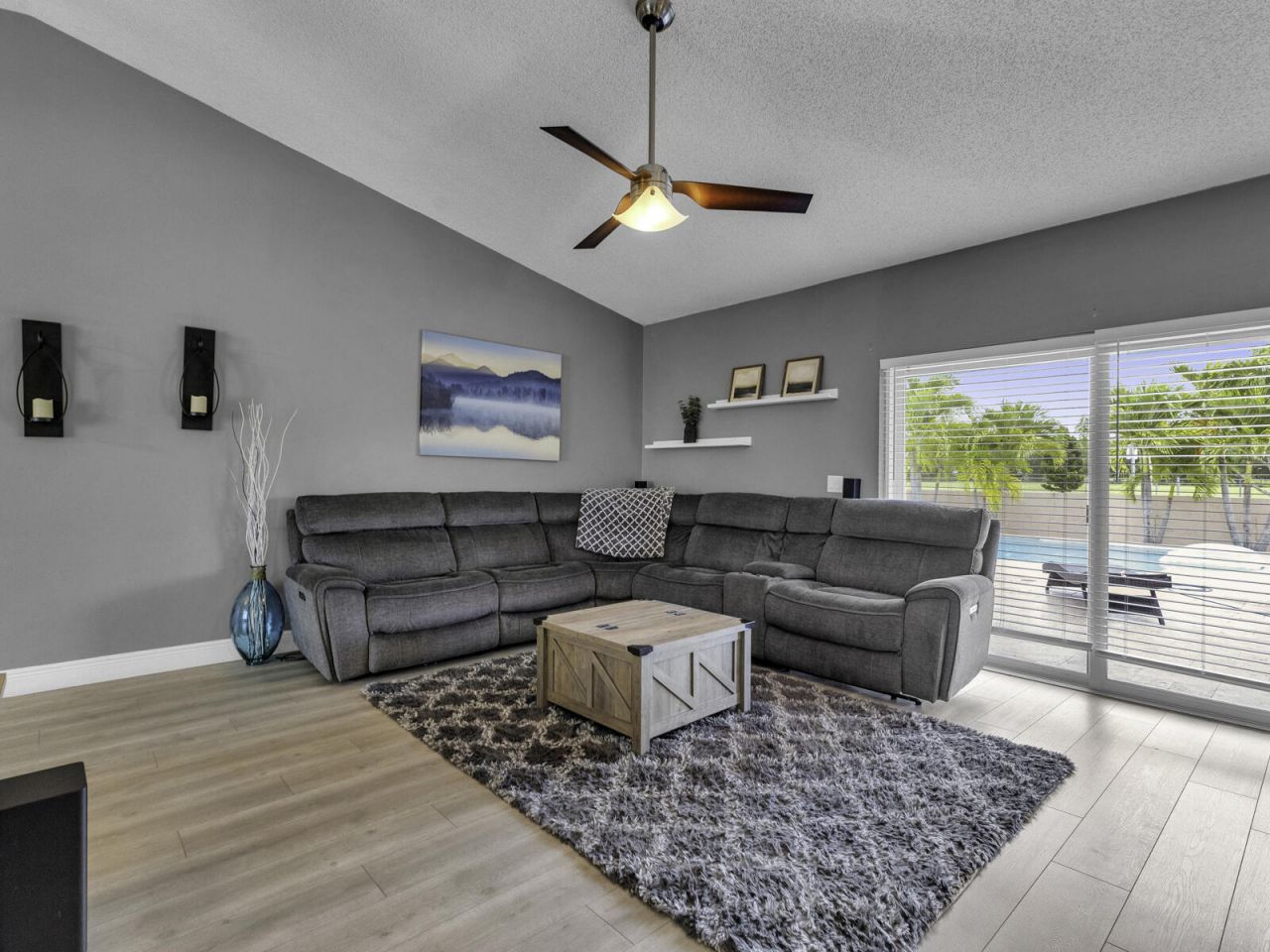 6440 Olde Moat Way, Davie, FL 33331 Photo