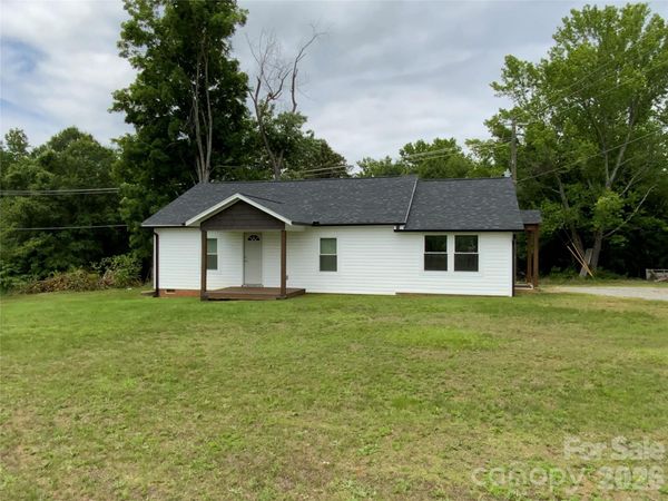 757 Old US 74 Highway , Bostic, NC 28018