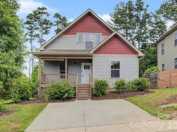 31 Yarrow Meadow Road , Weaverville, NC 28787
