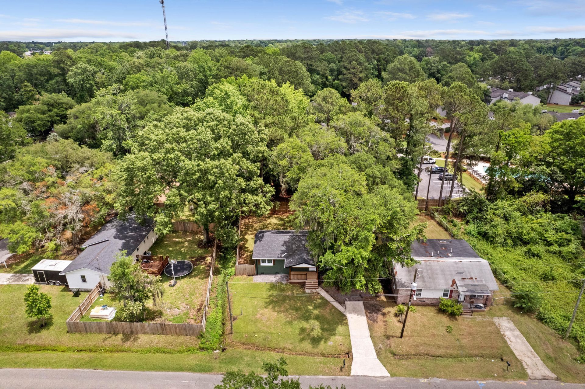 1907 Hazelwood Drive Photo 28