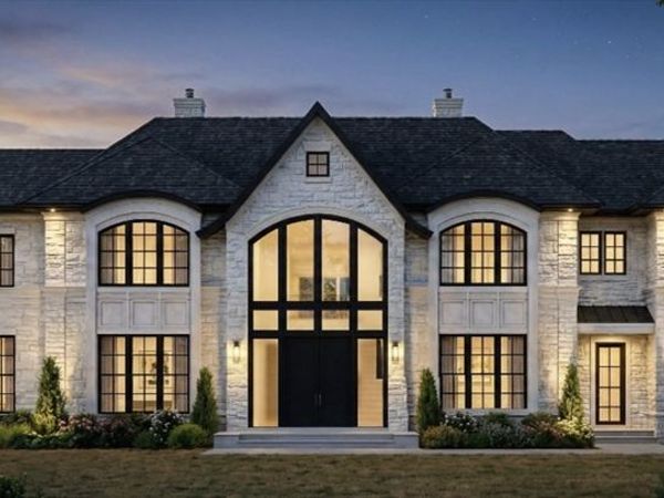 145 Woodland Road, Brookline, MA 02467