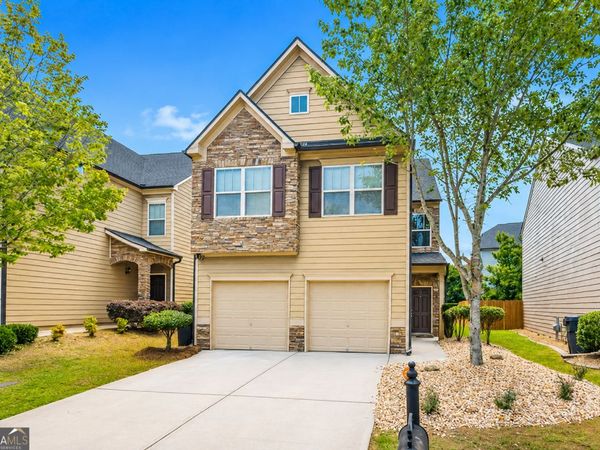 3920 LAKE MANOR Way, Atlanta, GA 30349