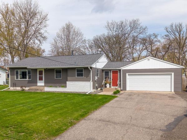 1004 N 4th Avenue N, Sauk Rapids, MN 56379